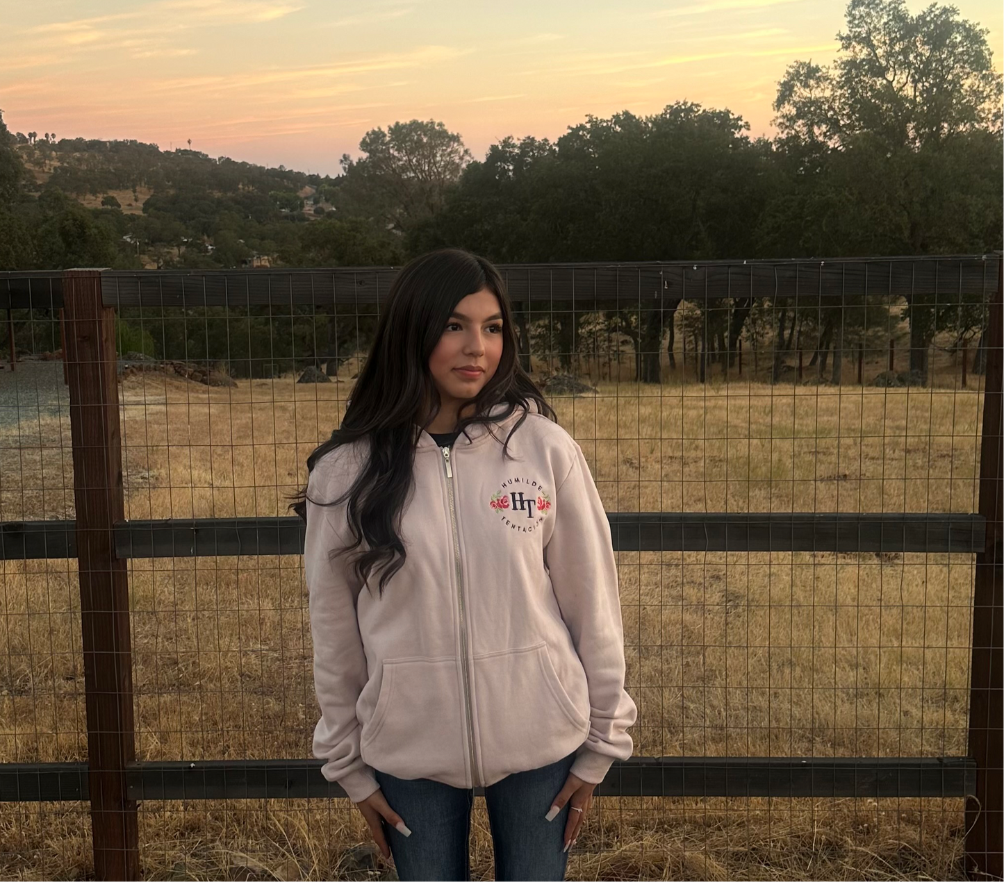 Esme's Zip Up Hoodie - Humilde Tentación