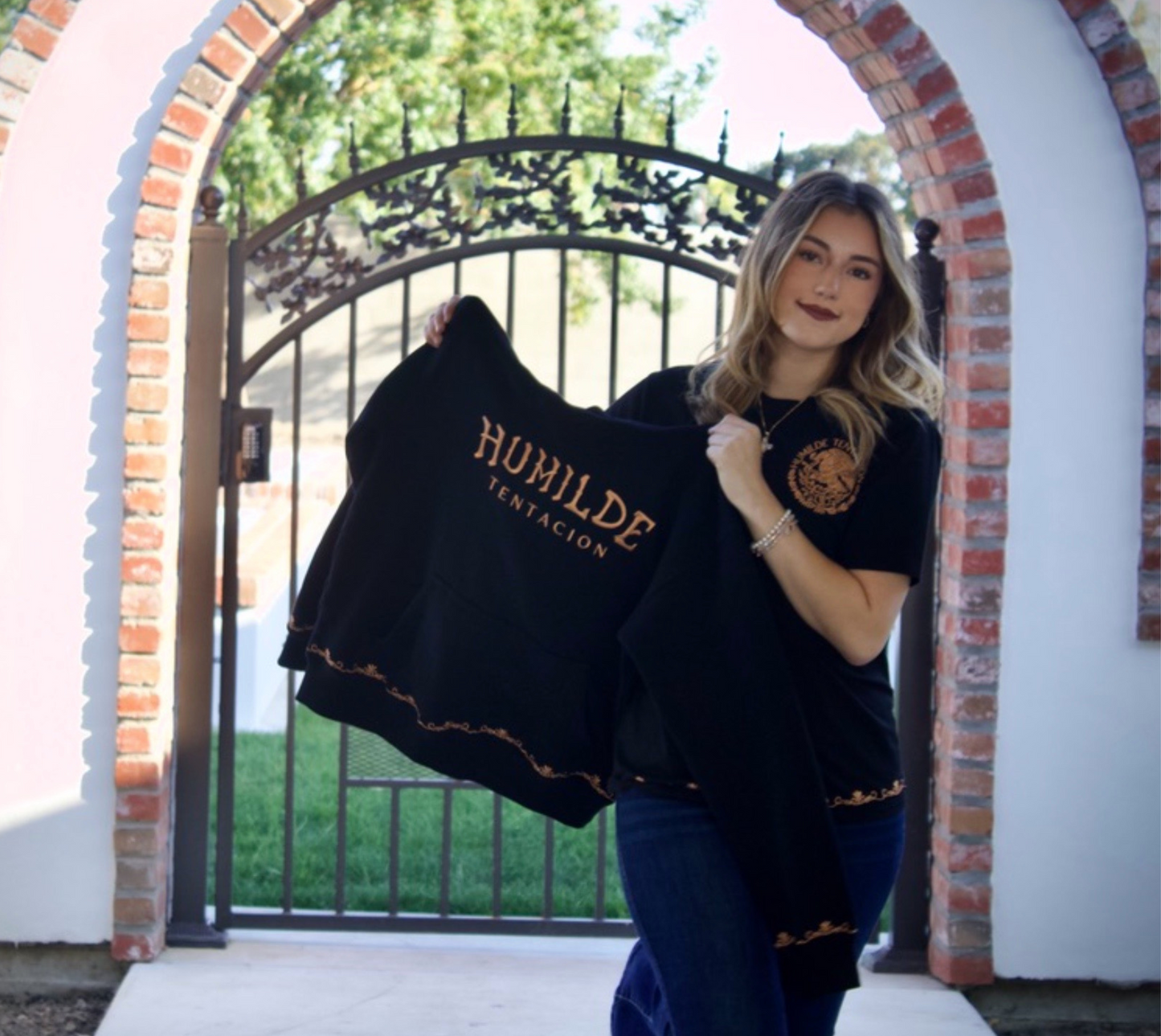 PRE- ORDER HUMILDE BUNDLE - Humilde Tentación