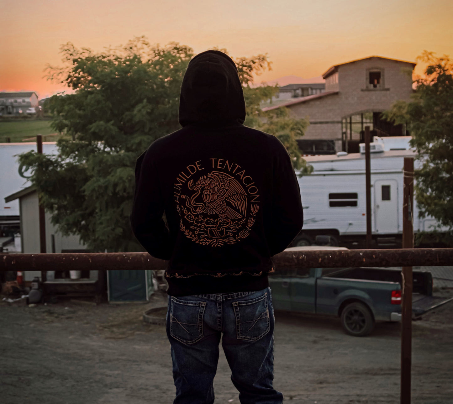 Lux Hoodie Hoodie Humilde Tentación